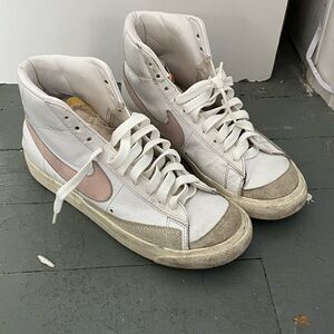 Women’s nike blazers